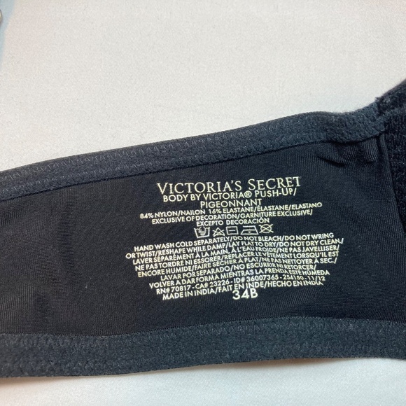 Victoria’s Secret push-up bras - Picture 5 of 6
